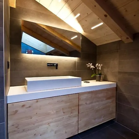 No.5 Appartement